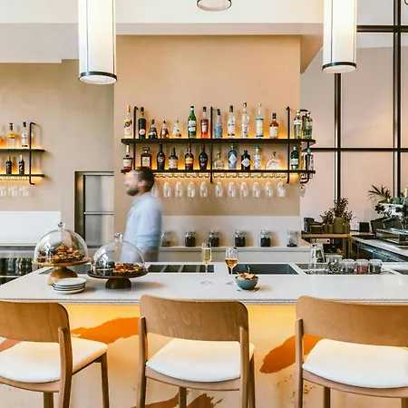 The Social Hub Extended פורטו