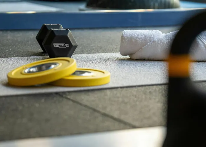 The Social Hub Extended מלון דירות 4*