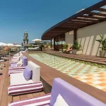 Hotel apartamentowy The Social Hub Extended 4*