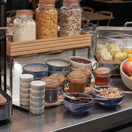 The Social Hub Extended