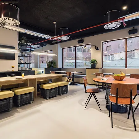 Apart-hotel The Social Hub Extended