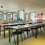 Apart-hotel The Social Hub Extended