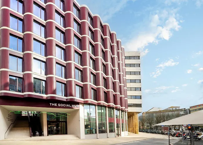 The Social Hub Extended Porto